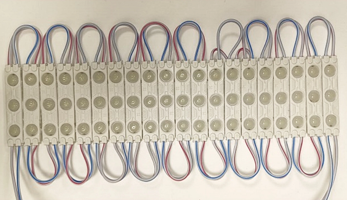 بلوکی ۱۲ ولت لنزدار