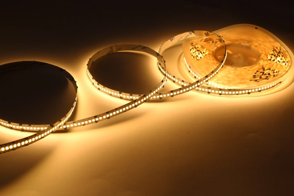 نواری ۲۲۰ولت ۲۴۰ تک لاین حلقه ۱۰ متری