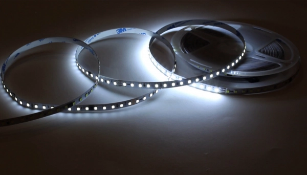 نواری ۲۴ ولت تراکم ۱۲۰ رونده (رانینگ) آفتاب حلقه ۱۰ متری