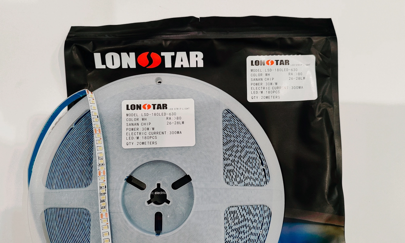 ریسه نواری درایور خور تراکم 180 در 3 رنگ 20 متری